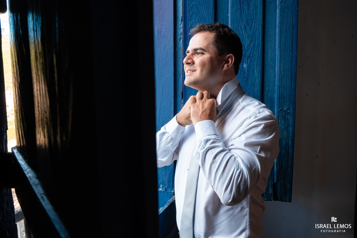 Maquiagem da noiva Luciana  na cidade de Belo Horizonte  na fazenda cacheira com fotos do fotografo de casamento Israel Lemos 