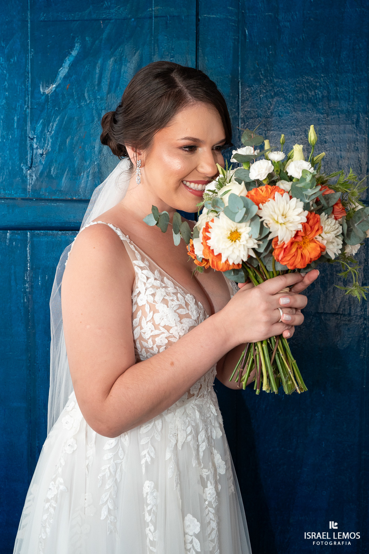 Maquiagem da noiva Luciana  na cidade de Belo Horizonte  na fazenda cacheira com fotos do fotografo de casamento Israel Lemos 