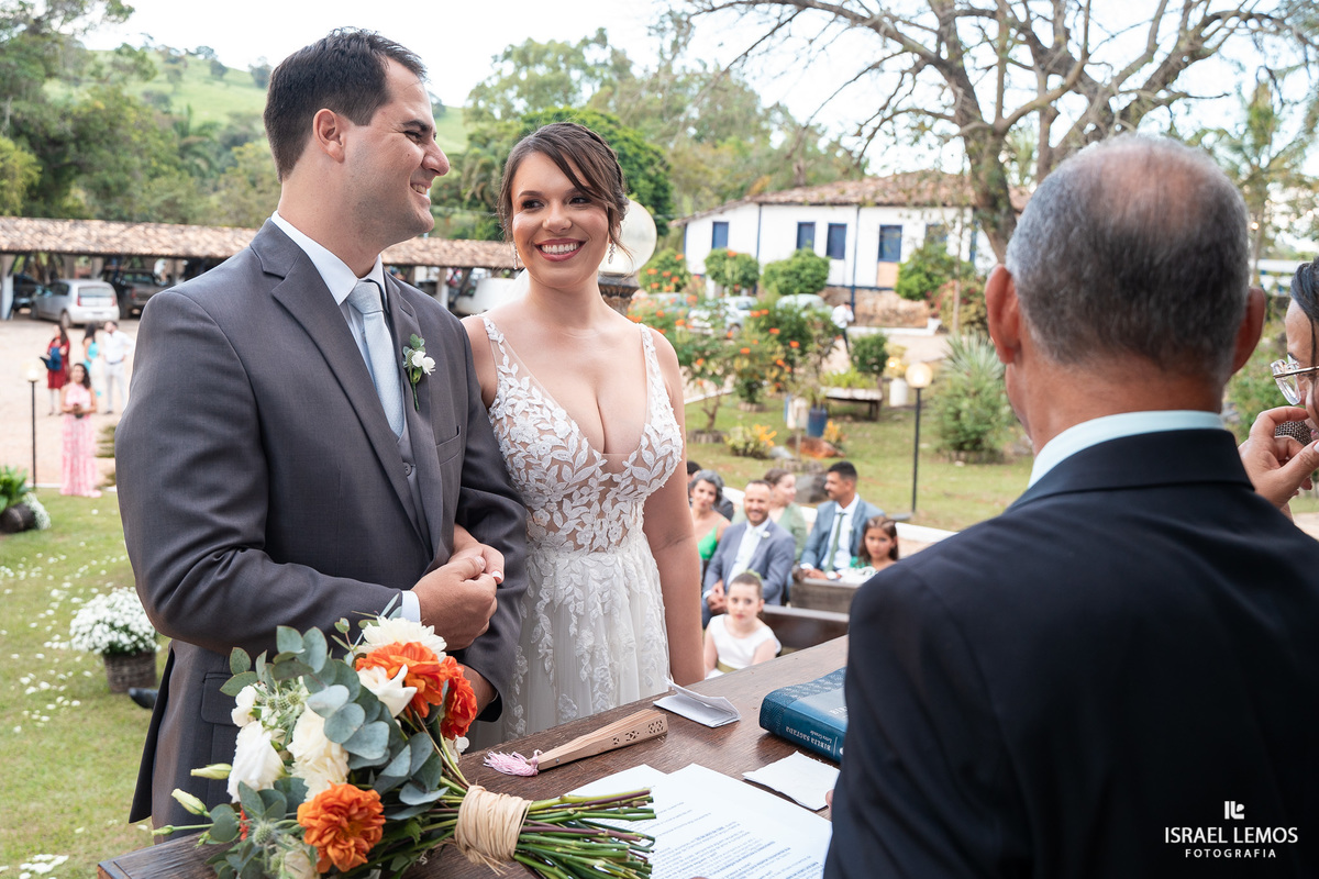 fotografia de casamento na fazenda cachoeira na cidadde de Belo Horizonte com fotos lindas do fotografo de casamento Israel lemos