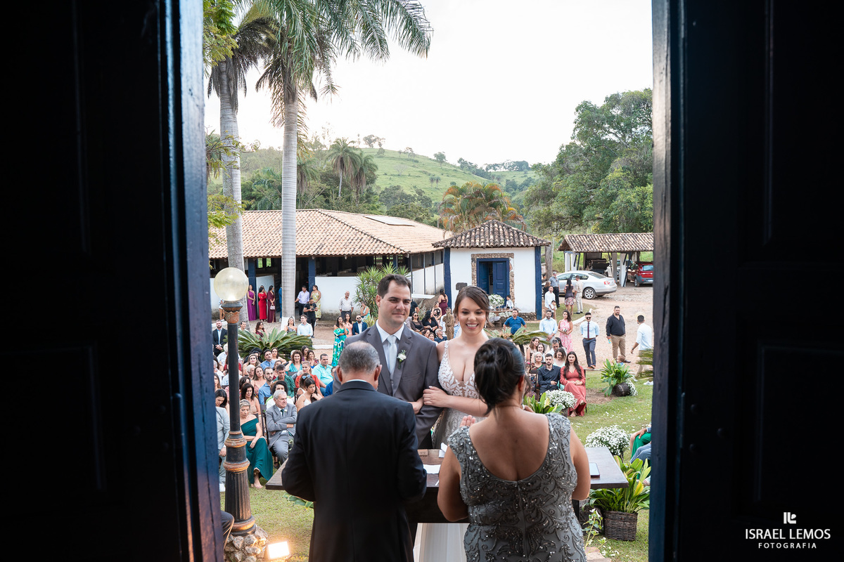 fotografia de casamento na fazenda cachoeira na cidadde de Belo Horizonte com fotos lindas do fotografo de casamento Israel lemos
