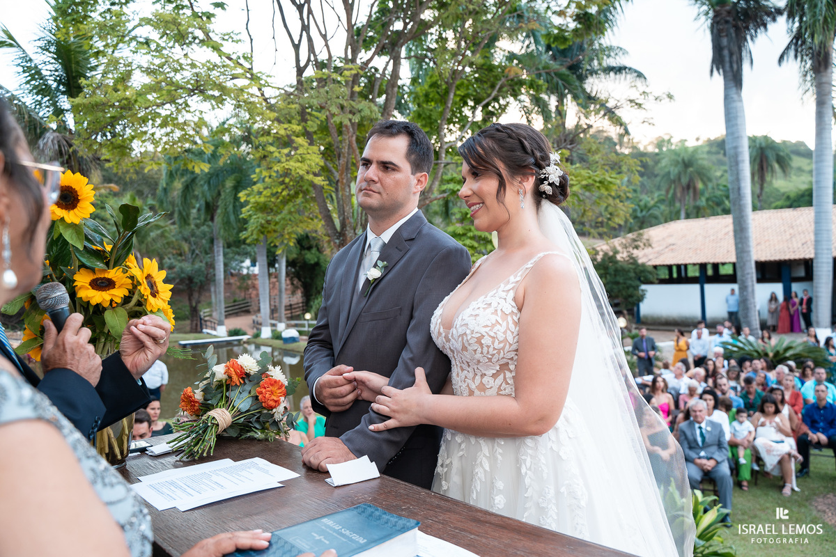fotografia de casamento na fazenda cachoeira na cidadde de Belo Horizonte com fotos lindas do fotografo de casamento Israel lemos