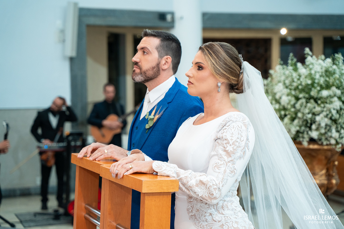 Fotografia de casamento na igreja São Francisco com fotos lindas do fotografo de casamento de Para de minas Israel lemos para de minas