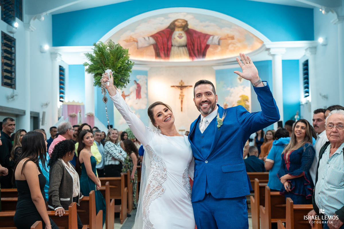 Fotografia de casamento na igreja São Francisco com fotos lindas do fotografo de casamento de Para de minas Israel lemos para de minas