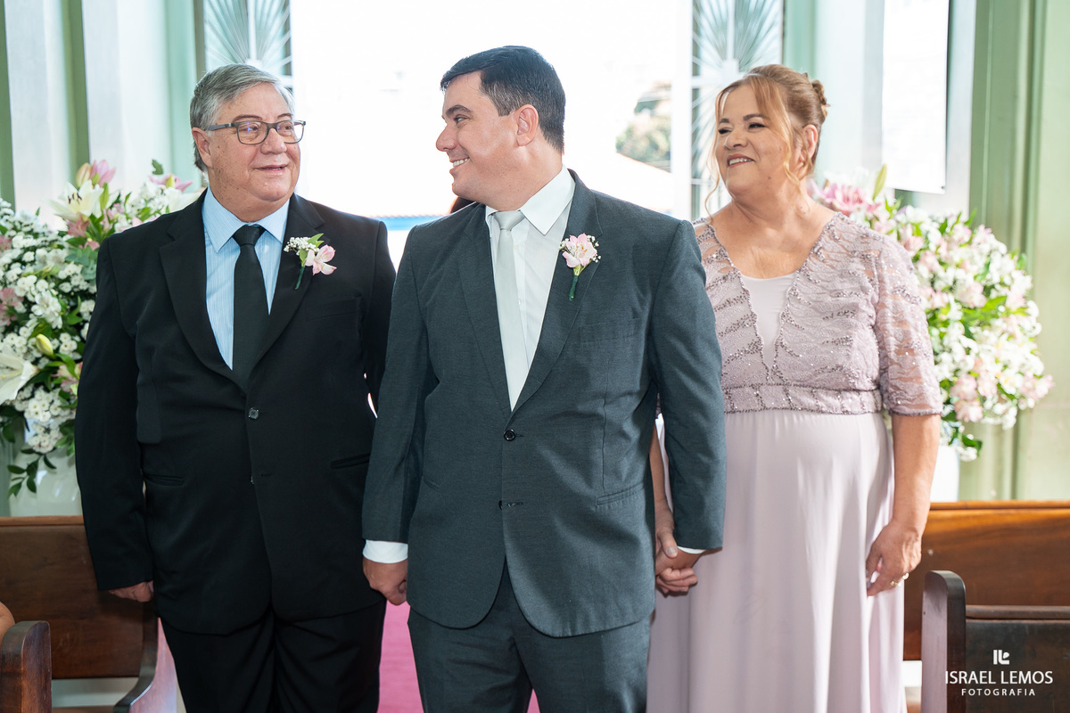 casamento na igreja nossa senhora do pilar na cidade d pitangui como melhor fotografo da cidade de pitangui israel lemos fotografia 
