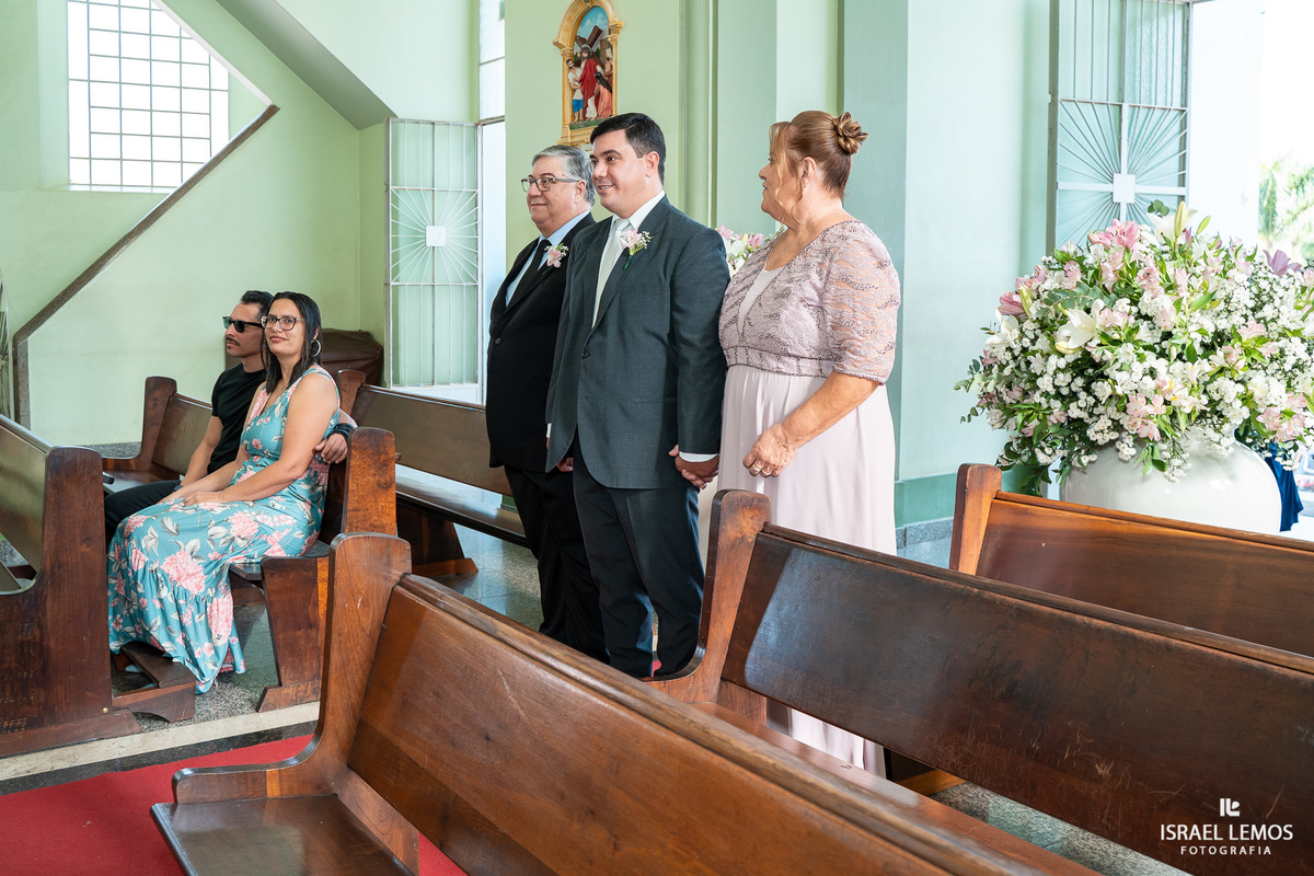 casamento na igreja nossa senhora do pilar na cidade d pitangui como melhor fotografo da cidade de pitangui israel lemos fotografia 
