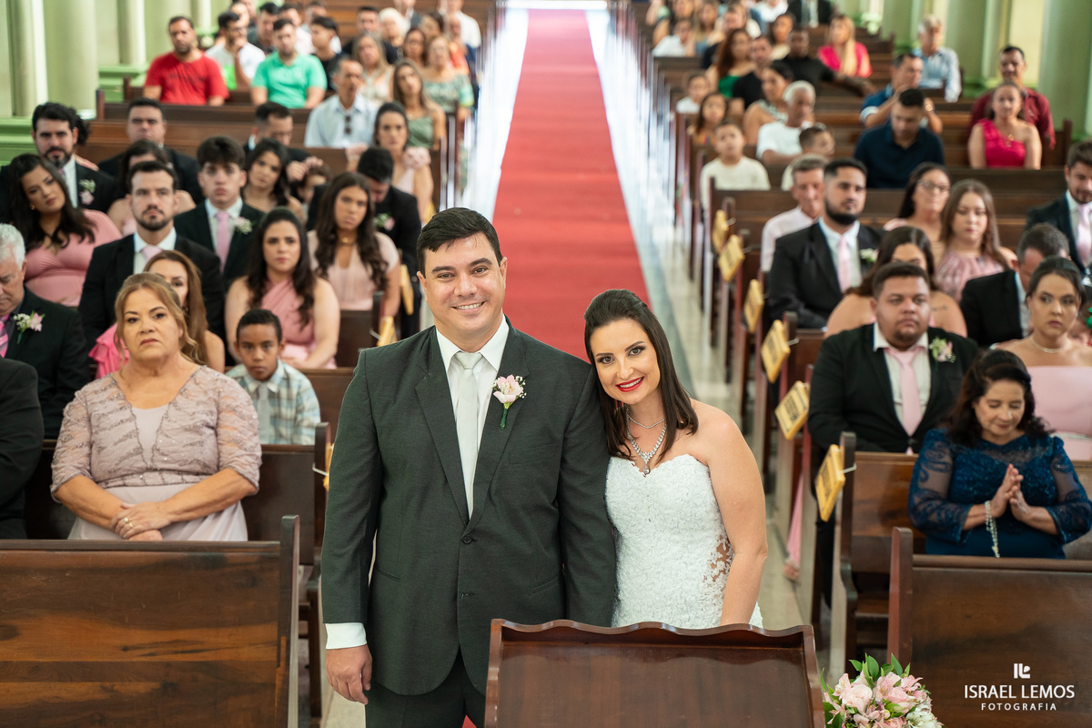 casamento na igreja nossa senhora do pilar na cidade d pitangui como melhor fotografo da cidade de pitangui israel lemos fotografia 