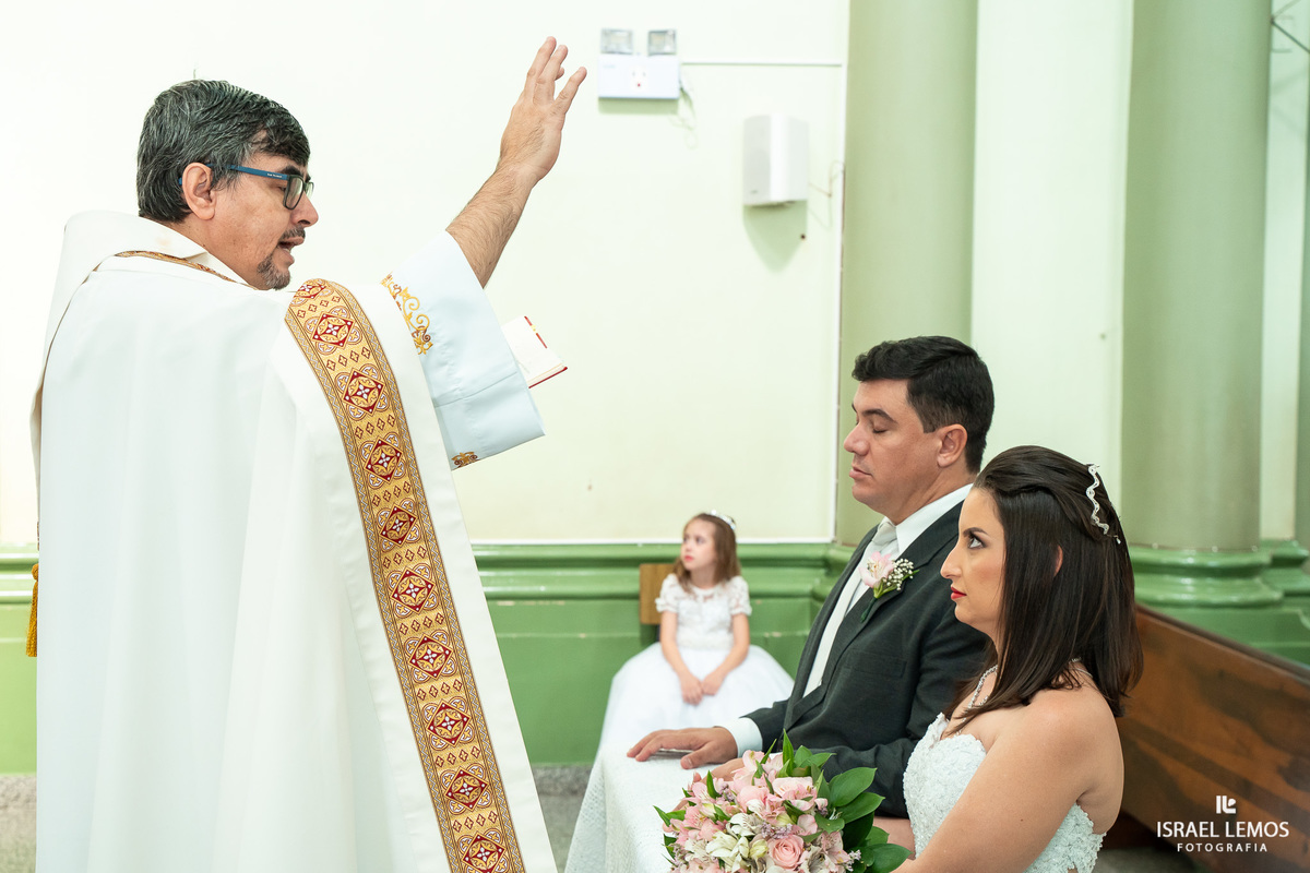 casamento na igreja nossa senhora do pilar na cidade d pitangui como melhor fotografo da cidade de pitangui israel lemos fotografia 