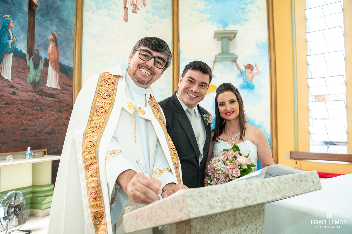 casamento na igreja nossa senhora do pilar na cidade d pitangui como melhor fotografo da cidade de pitangui israel lemos fotografia 