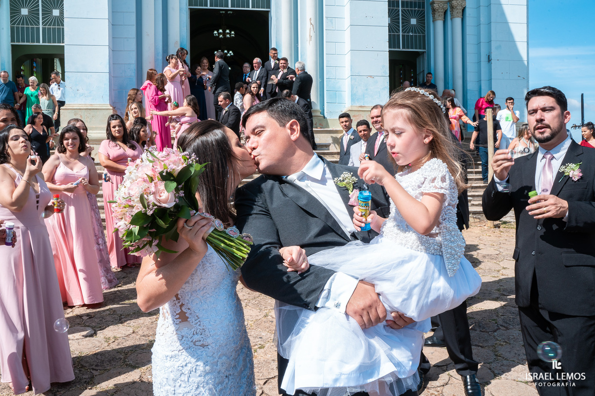 casamento na igreja nossa senhora do pilar na cidade d pitangui como melhor fotografo da cidade de pitangui israel lemos fotografia 