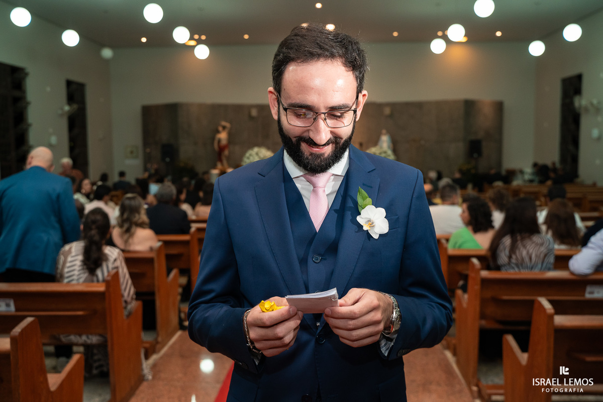 Como casar na igreja Sao sebastião em Para de Minas com o fotogafo de casamento Israel lemos o melhor fotografo d para de minas