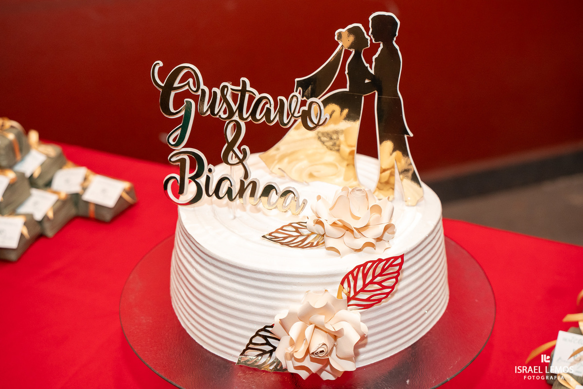 casamento na igreja de Para de minas Sao sebastião com fotos lindas do fotografo d casamento Israel lemos