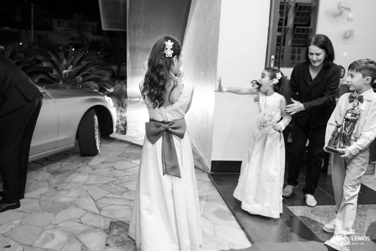 Como casar na igreja Sao sebastião em Para de Minas com o fotogafo de casamento Israel lemos