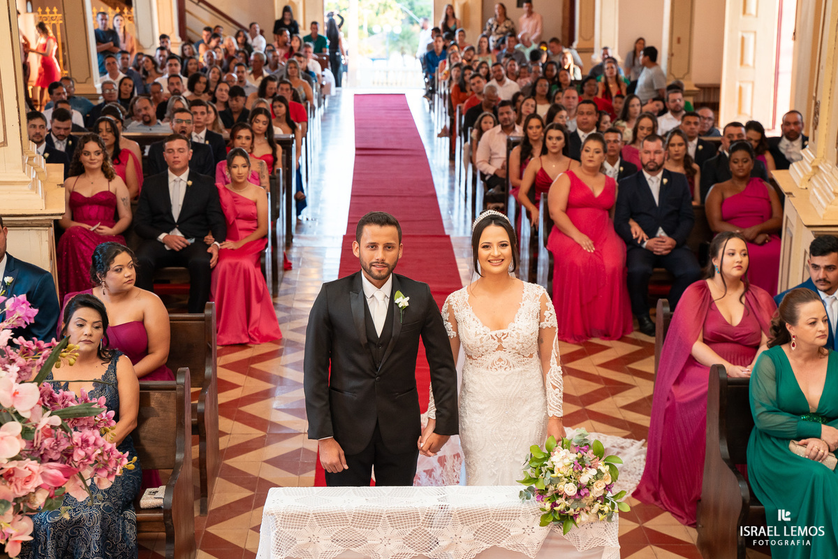 Fotografia de casamento na igreja Francisco em pitangui Israel Lemos fotografo