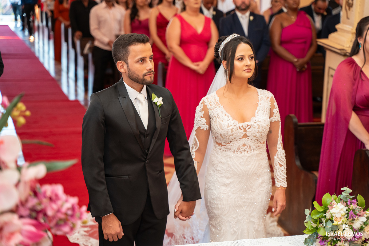 Fotografia de casamento na igreja Francisco em pitangui Israel Lemos fotografo