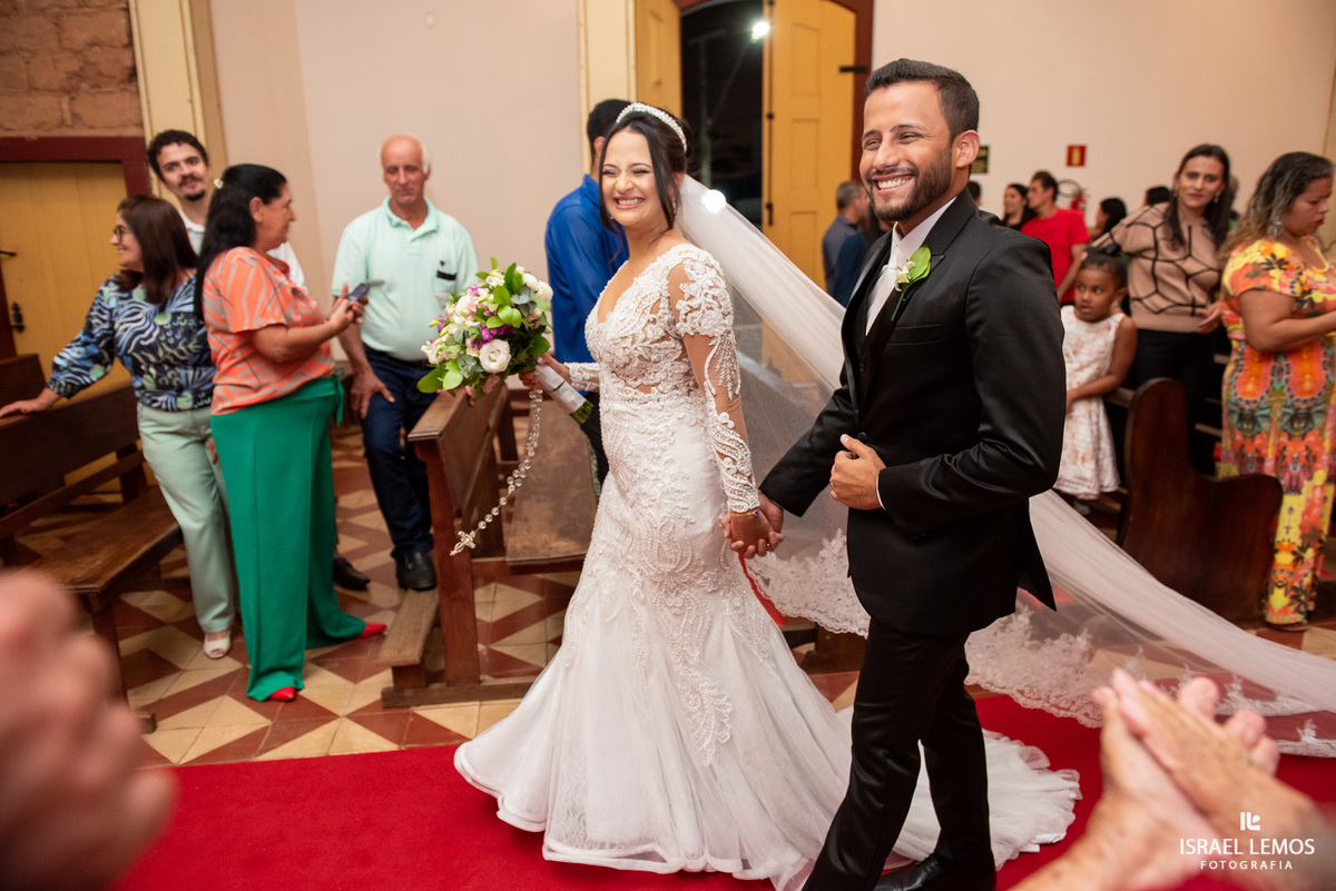 FOtografo de casamento na cidade de pitangui com fotos lindas Israel lemos fotografo regista desse momento lindo
