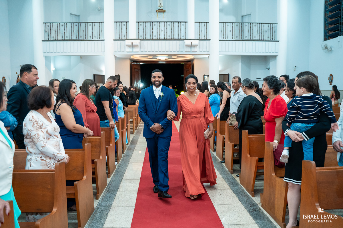 fotografia de casamento na igreja São Francisco Michele e Fernando em para de minas e Itauna fotos Israel fotografia de casamento na igreja São Francisco Michele e Fernando em para de minas e Itauna fotos Israel lemos fotografo lemos fotografo 