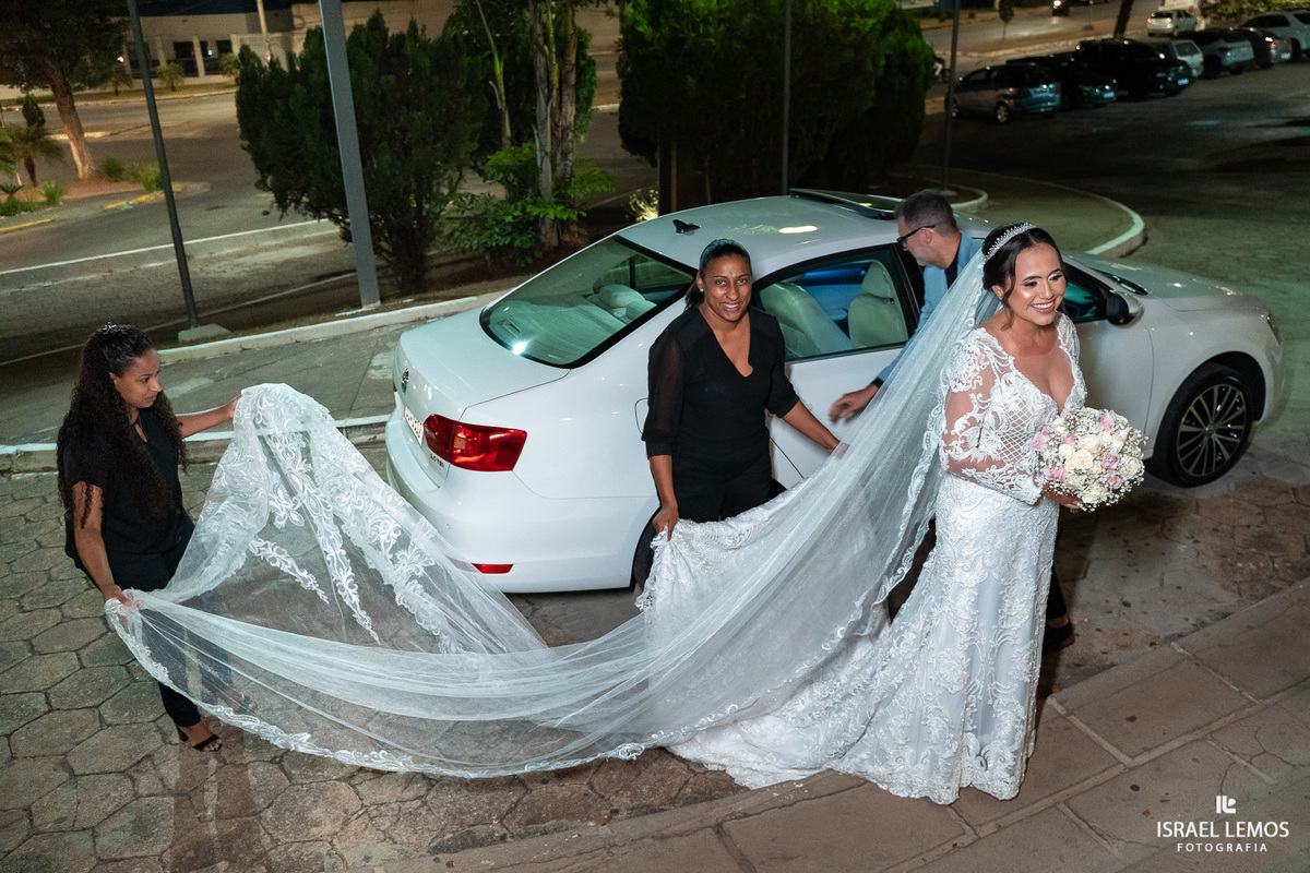 fotografia de casamento na igreja São Francisco Michele e Fernando em para de minas e Itauna fotos Israel lemos fotografo 