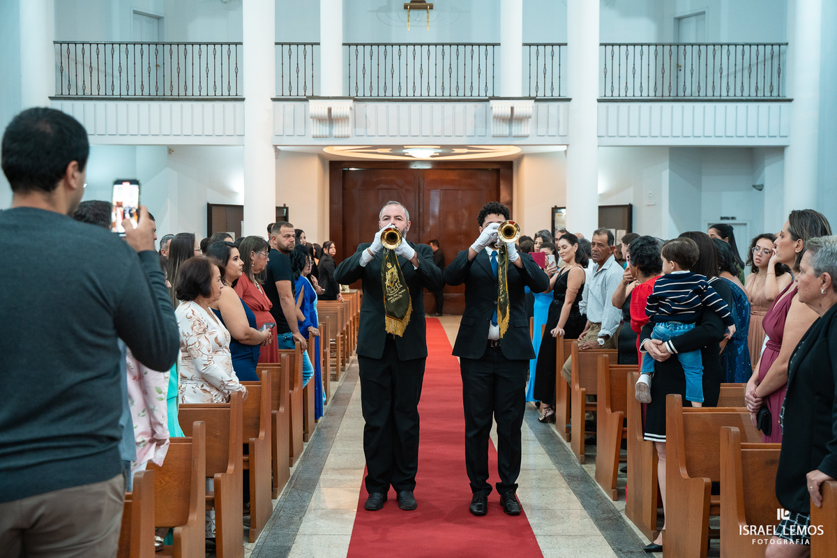 fotografia de casamento na igreja São Francisco Michele e Fernando em para de minas e Itauna fotos Israel lemos fotografo 