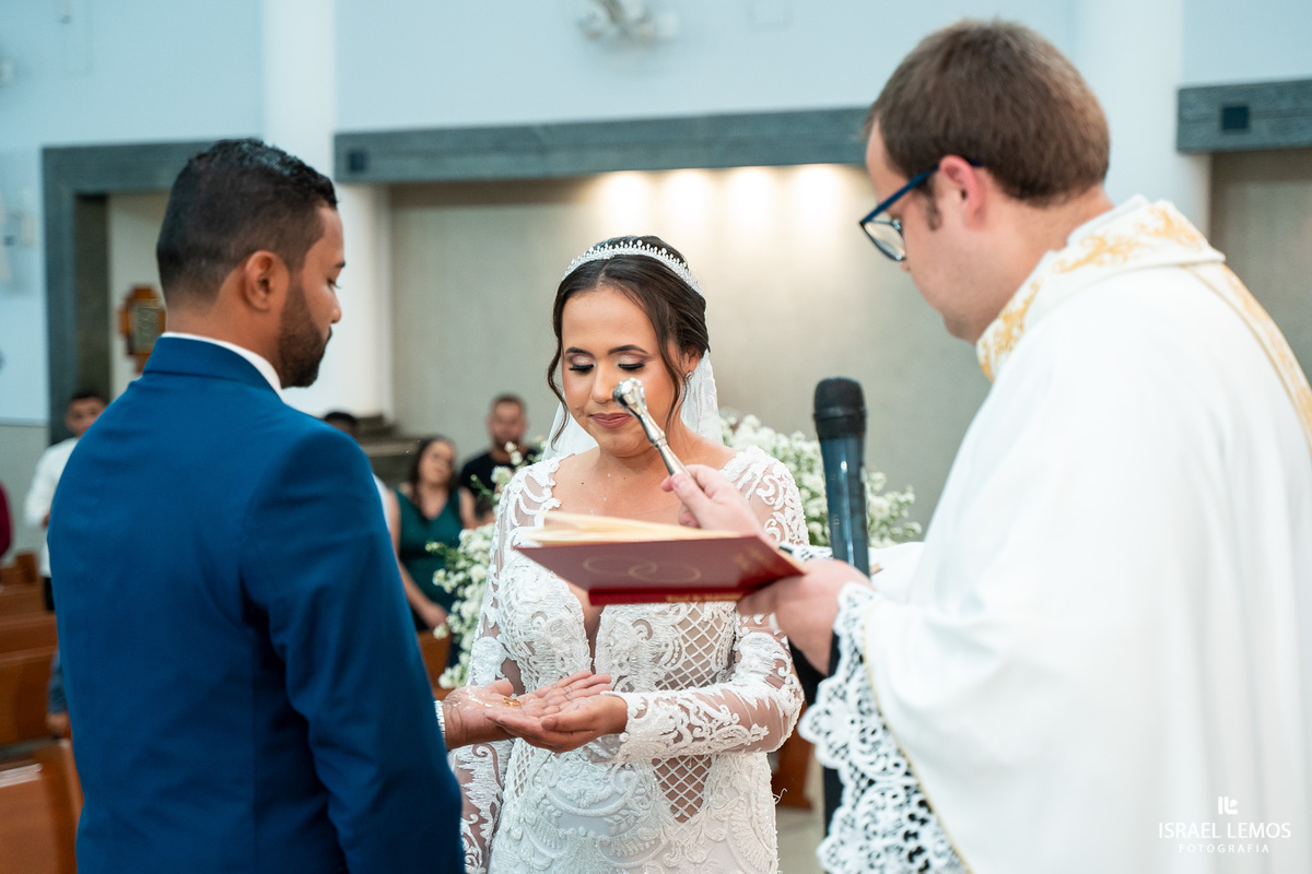 fotografia de casamento na igreja São Francisco Michele e Fernando em para de minas e Itauna fotos Israel lemos fotografo 