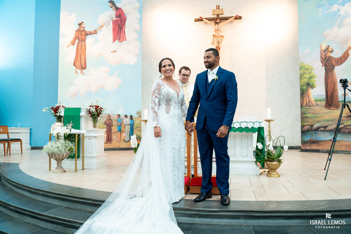 fotografia de casamento na igreja São Francisco Michele e Fernando em para de minas e Itauna fotos Israel lemos fotografo 