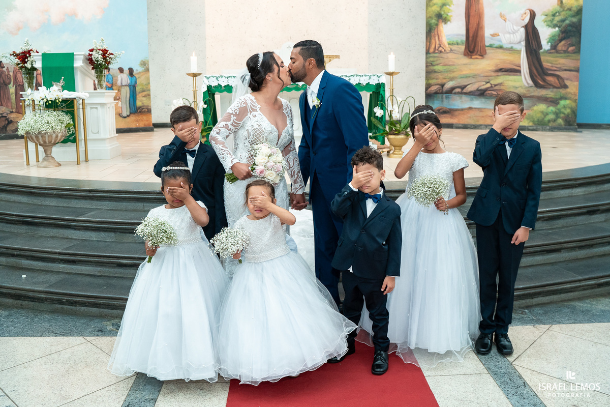 fotografia de casamento na igreja São Francisco Michele e Fernando em para de minas e Itauna fotos Israel lemos fotografo 