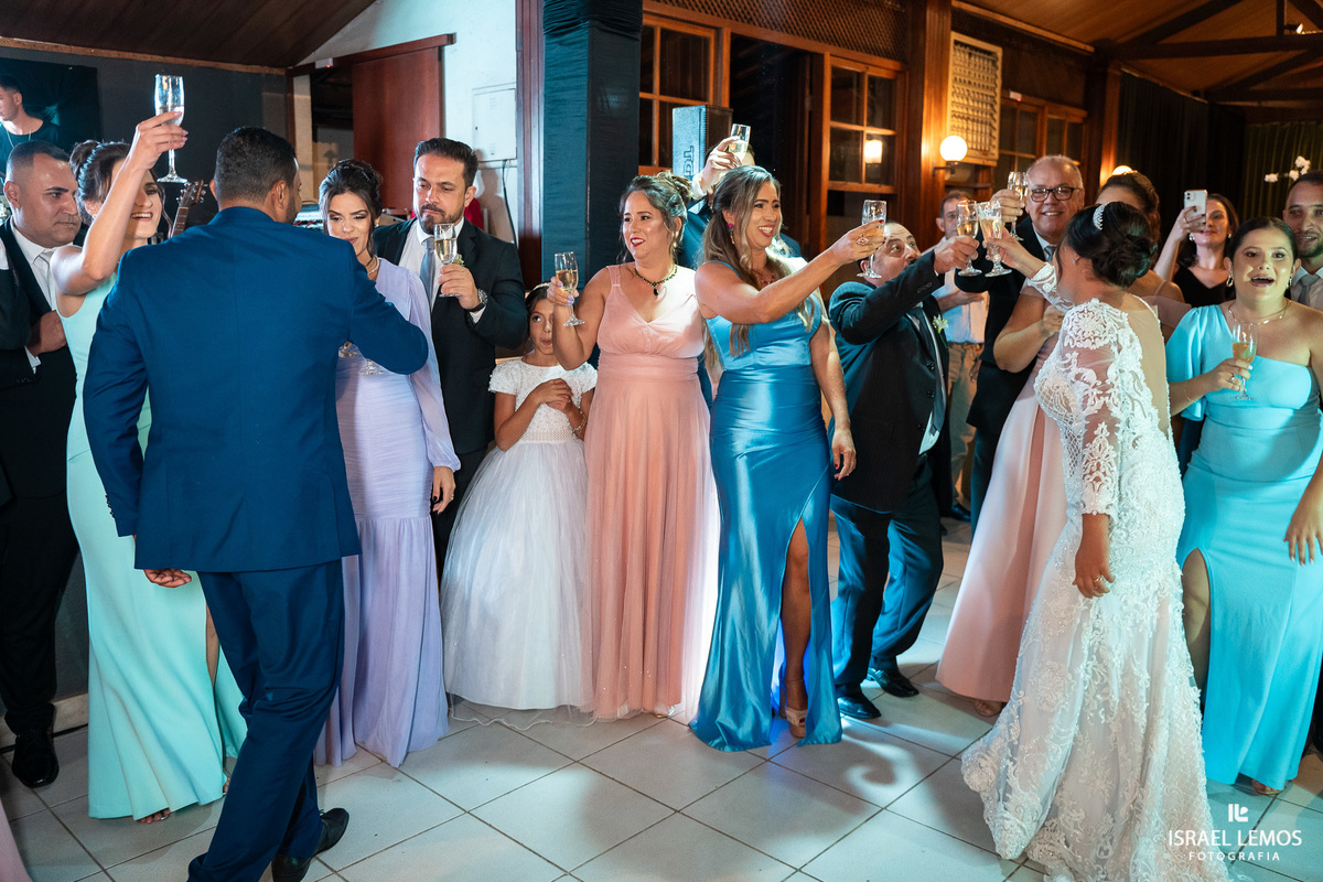 recepção de casamento em Itauna com fotos lindas do fotografo Israel lemos fotografo Itauna 