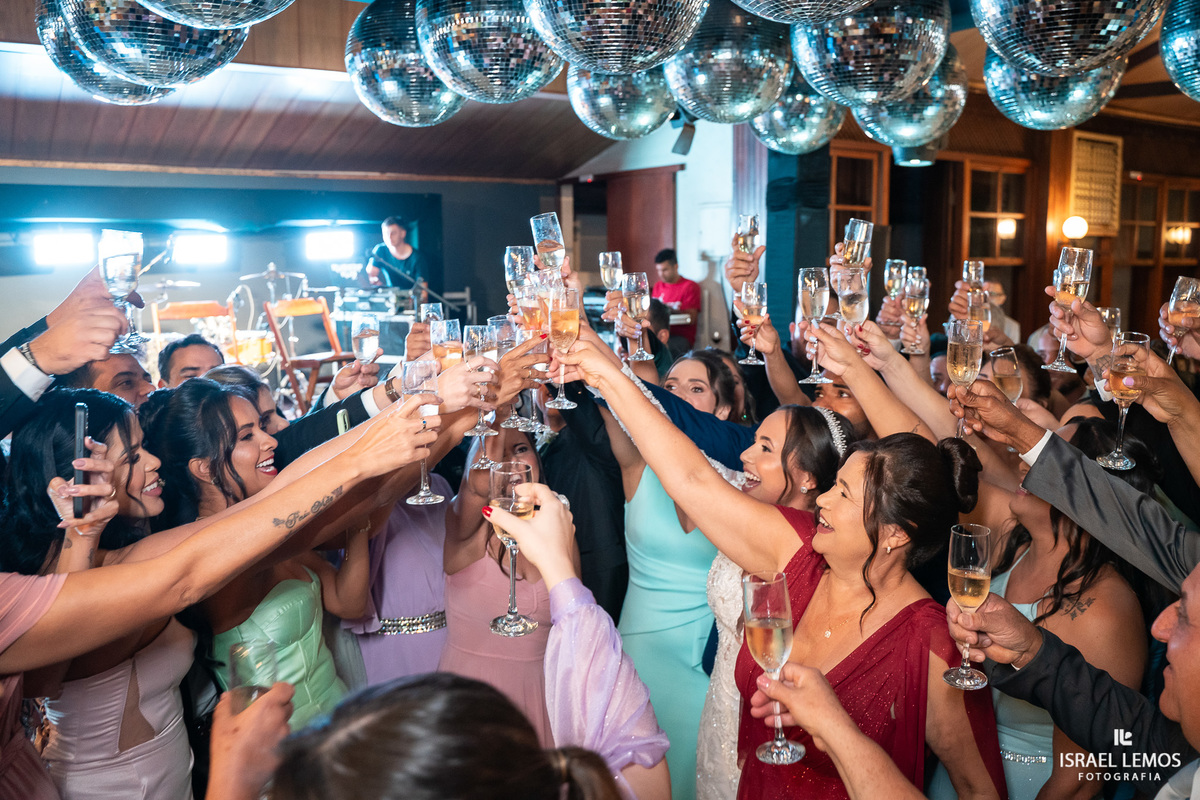 recepção de casamento em Itauna com fotos lindas do fotografo Israel lemos fotografo Itauna 