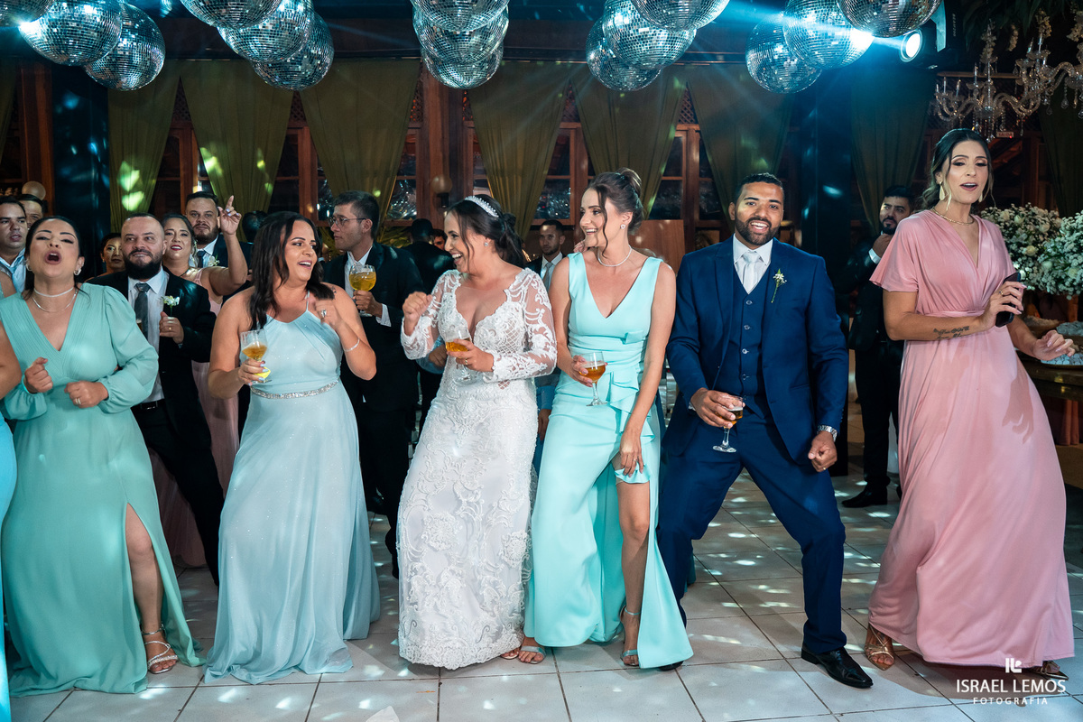 recepção de casamento em Itauna com fotos lindas do fotografo Israel lemos fotografo Itauna 