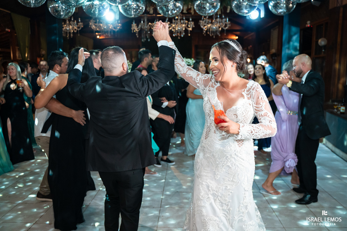 recepção de casamento em Itauna com fotos lindas do fotografo Israel lemos fotografo Itauna 