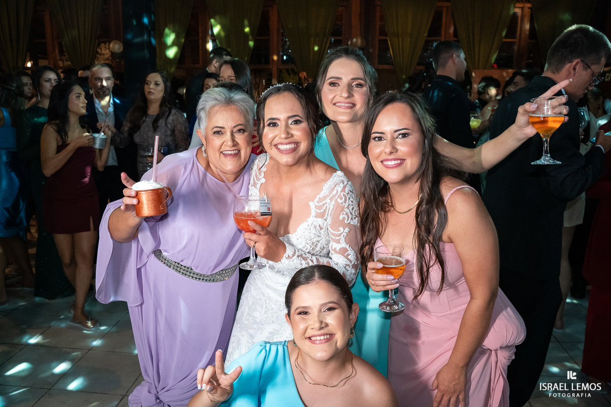 recepção de casamento em Itauna com fotos lindas do fotografo Israel lemos fotografo Itauna 
