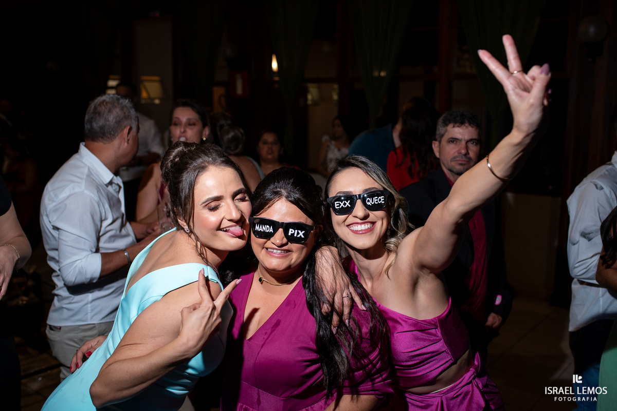 recepção de casamento em Itauna com fotos lindas do fotografo Israel lemos fotografo Itauna 