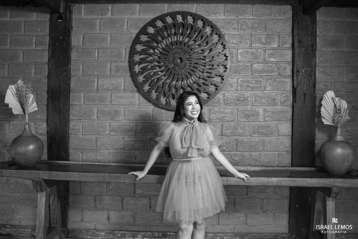 Fotografia de 15 anos na cidade de nova serrana com fotos lindas da debutante de nova serrana lara fotos oficiais pelo fotografo de casamento Israel lemos