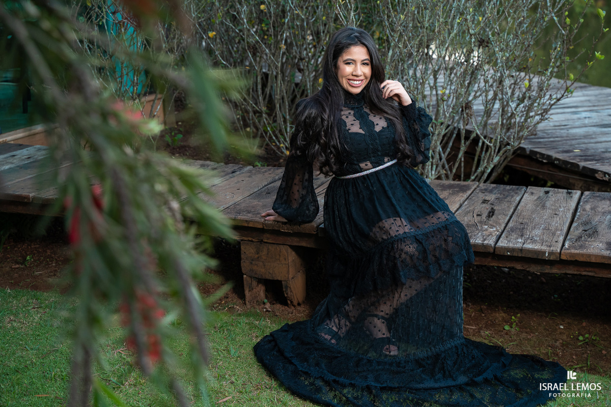 Fotografia de 15 anos na cidade de nova serrana com fotos lindas da debutante de nova serrana lara fotos oficiais pelo fotografo de casamento Israel lemos