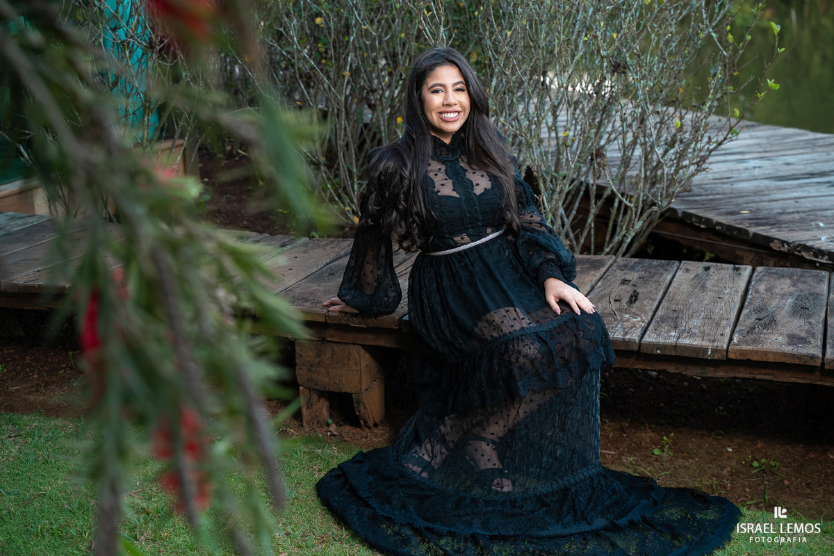 Fotografia de 15 anos na cidade de nova serrana com fotos lindas da debutante de nova serrana lara fotos oficiais pelo fotografo de casamento Israel lemos