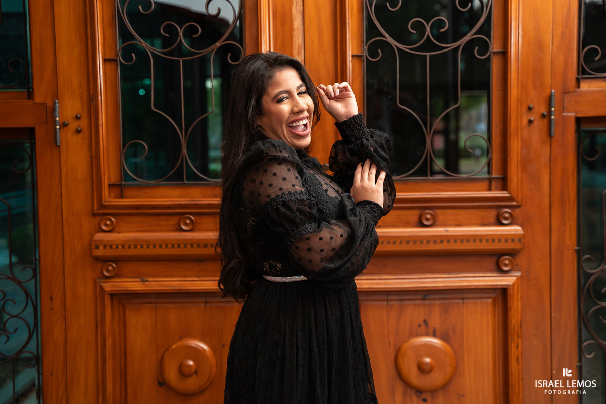 Fotografia de 15 anos na cidade de nova serrana com fotos lindas da debutante de nova serrana lara fotos oficiais pelo fotografo de casamento Israel lemos