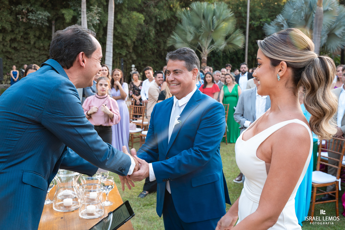 Fotografia de casamento no Espaço Sanctuarium com lindas fotos do fotografo Israel lemos em betim