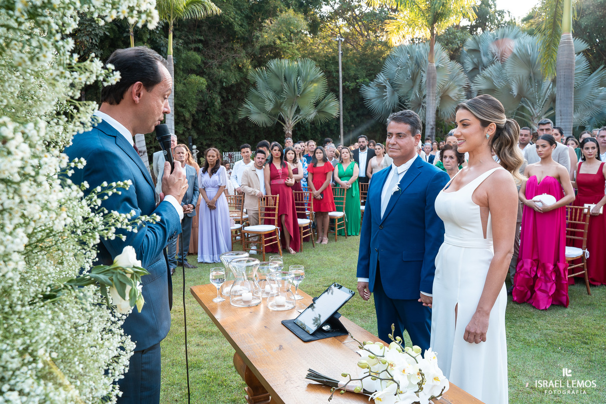 Fotografia de casamento no Espaço Sanctuarium com lindas fotos do fotografo Israel lemos em betim