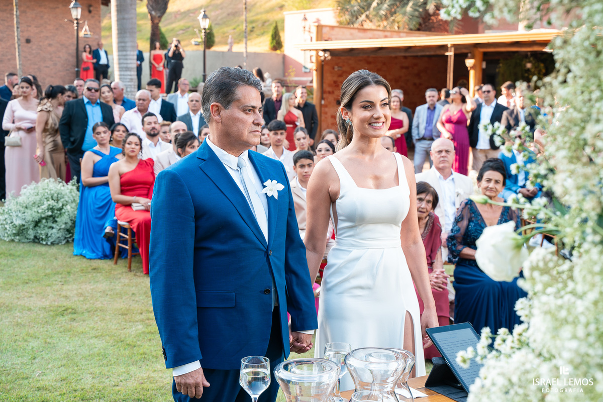 Fotografia de casamento no Espaço Sanctuarium com lindas fotos do fotografo Israel lemos em betim