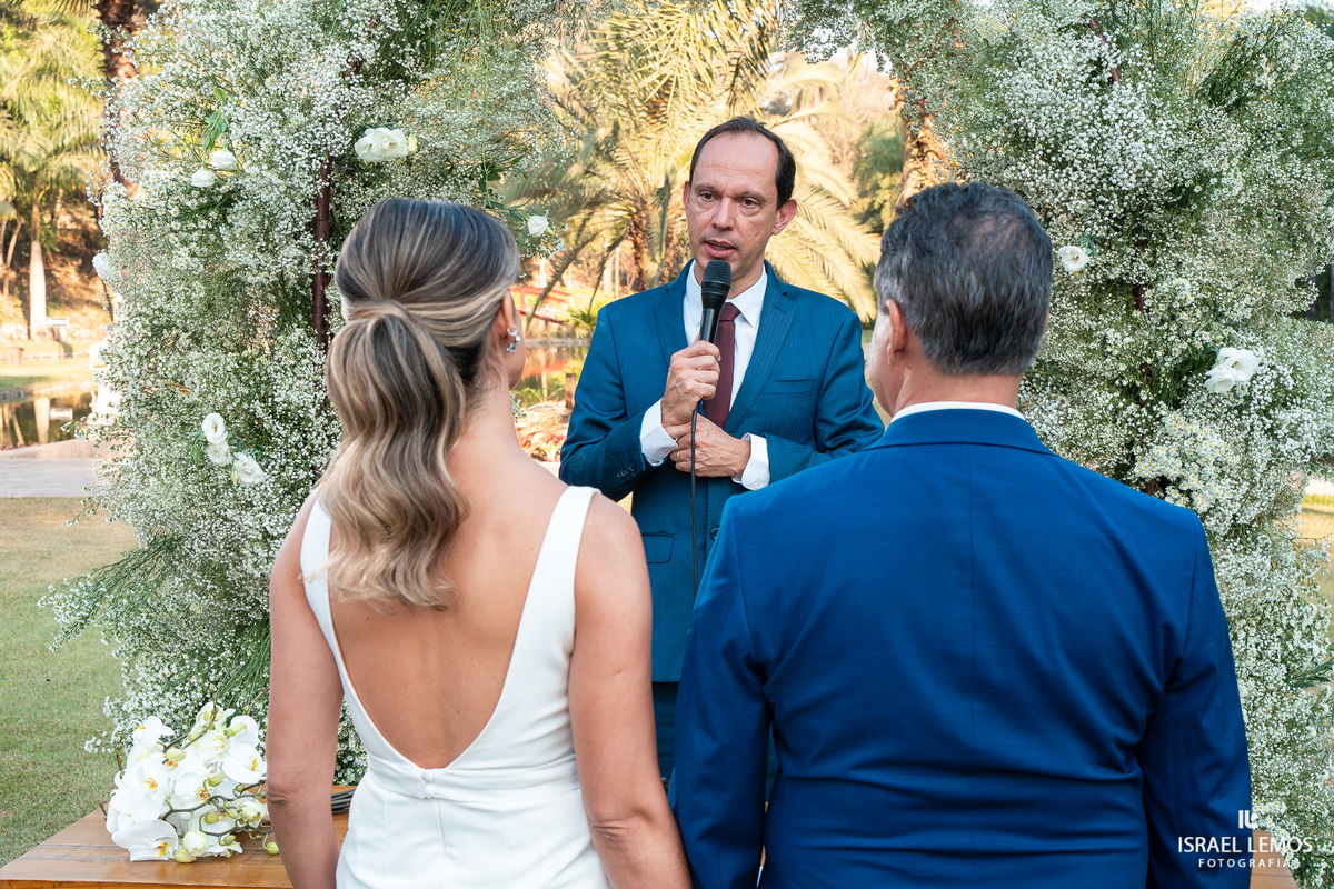 Fotografia de casamento no Espaço Sanctuarium com lindas fotos do fotografo Israel lemos em betim