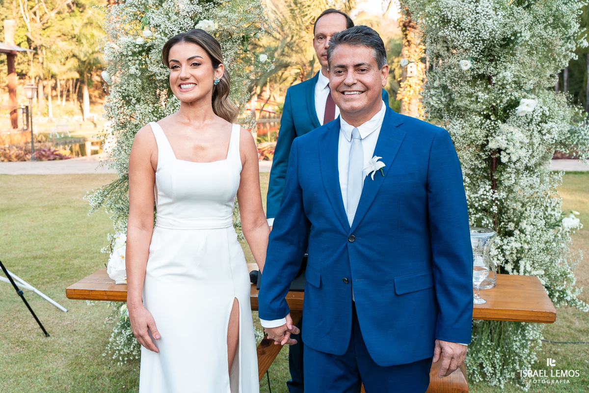 Fotografia de casamento no Espaço Sanctuarium com lindas fotos do fotografo Israel lemos em betim