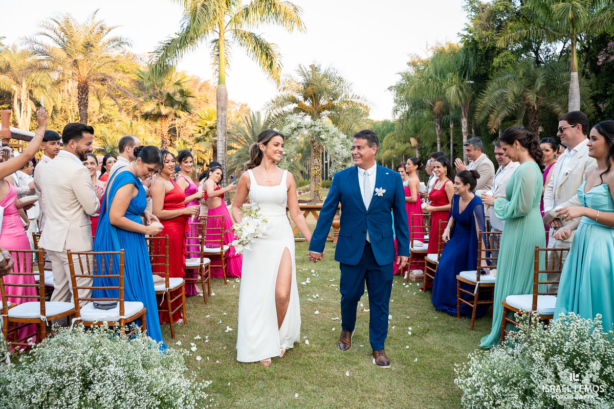 Fotografia de casamento no Espaço Sanctuarium com lindas fotos do fotografo Israel lemos em betim