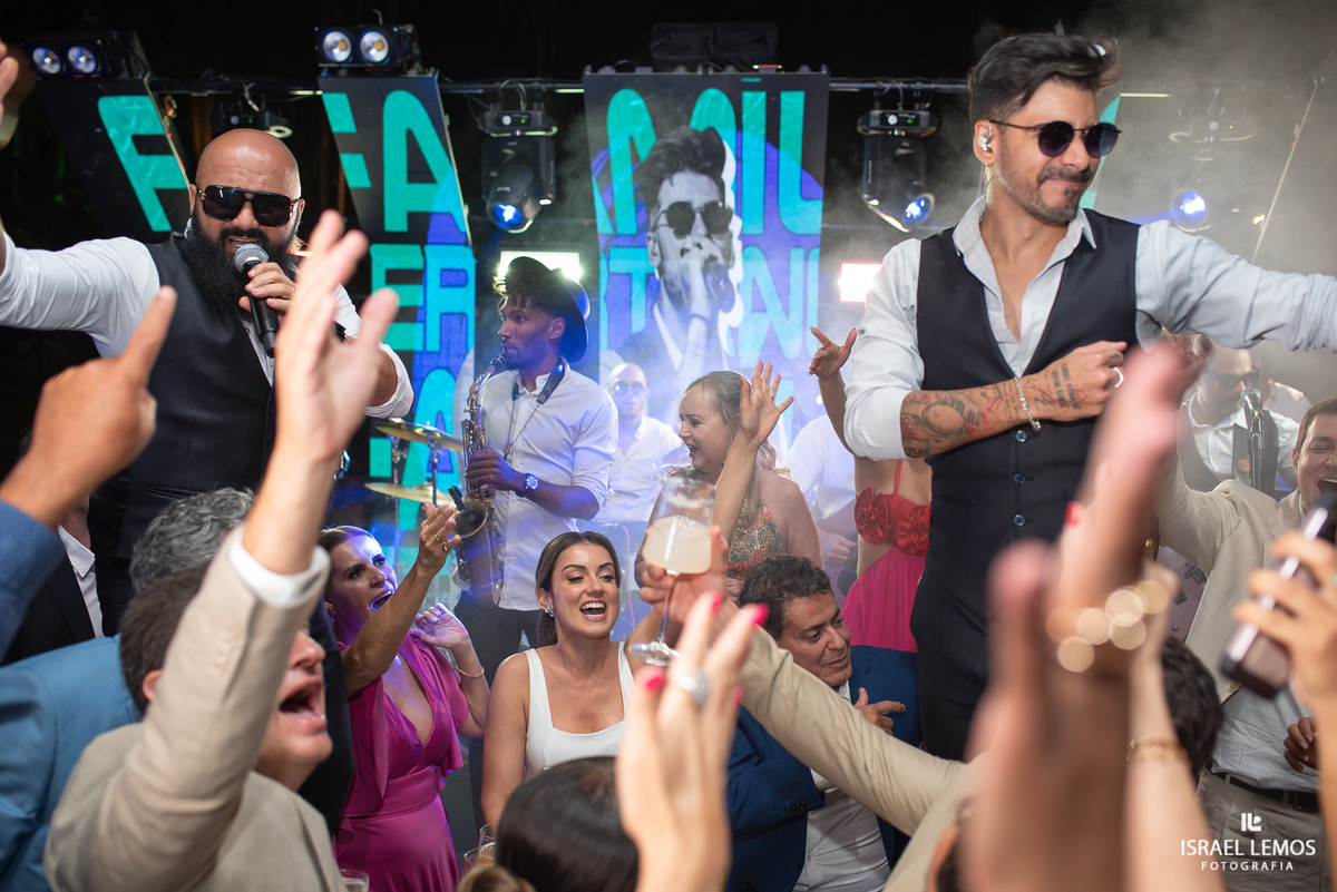 familia sertaneja fazem um super show em festa de casamento Espaço Sanctuarium 