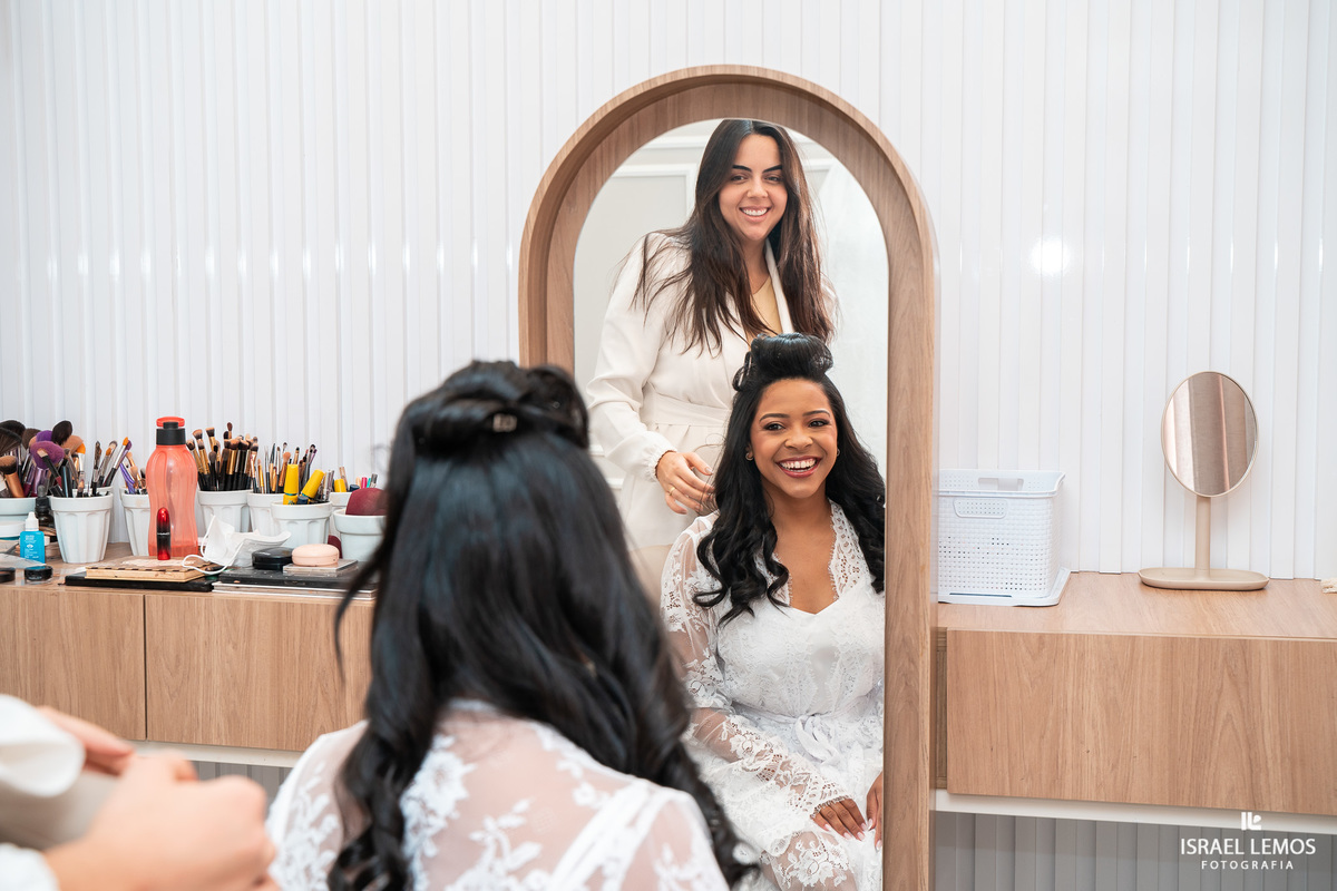 Maquiagem de Noiva na cidade de Ipeuna São Paulo com fotos de casamento oficiais pelo fotografo especialista de casamento Israel lemos que fotografa no mundo todo