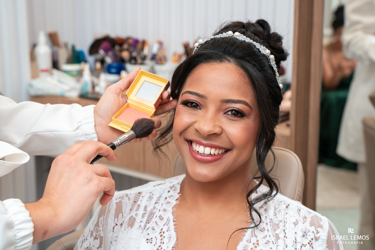 Maquiagem de Noiva na cidade de Sapucaia PA com fotos de casamento oficiais pelo fotografo especialista de casamento Israel lemos que fotografa no mundo todo