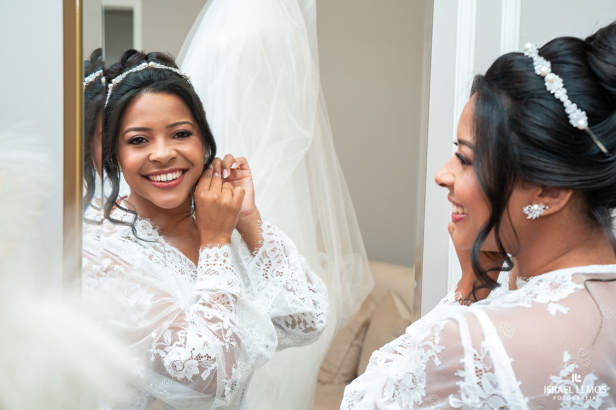 Maquiagem de Noiva na cidade de Sapucaia PA com fotos de casamento oficiais pelo fotografo especialista de casamento Israel lemos que fotografa no mundo todo