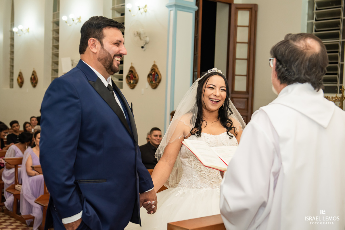 Fotografo de Casamento na cidade de Bom despacho com fotos lindas da cerimonia pelo fotografo ISrael lemos de bom despacho