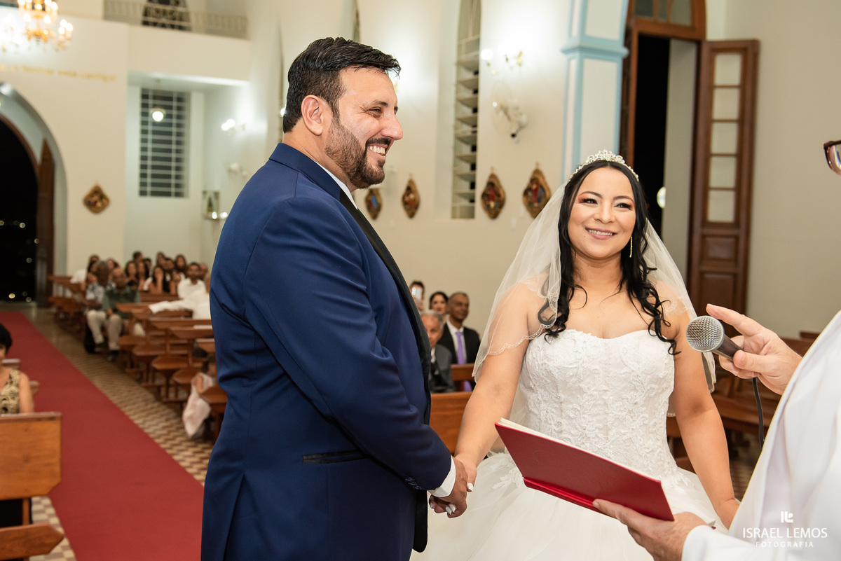 Fotografo de Casamento na cidade de Bom despacho com fotos lindas da cerimonia pelo fotografo ISrael lemos de bom despacho