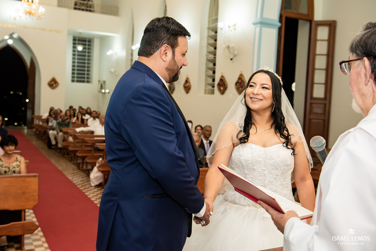 Fotografo de Casamento na cidade de Bom despacho com fotos lindas da cerimonia pelo fotografo ISrael lemos de bom despacho