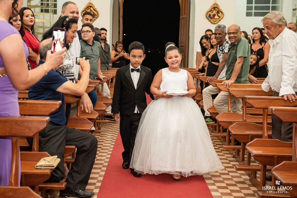 Fotografo de Casamento na cidade de curvelo com fotos lindas da cerimonia pelo fotografo ISrael lemos de curvelo
