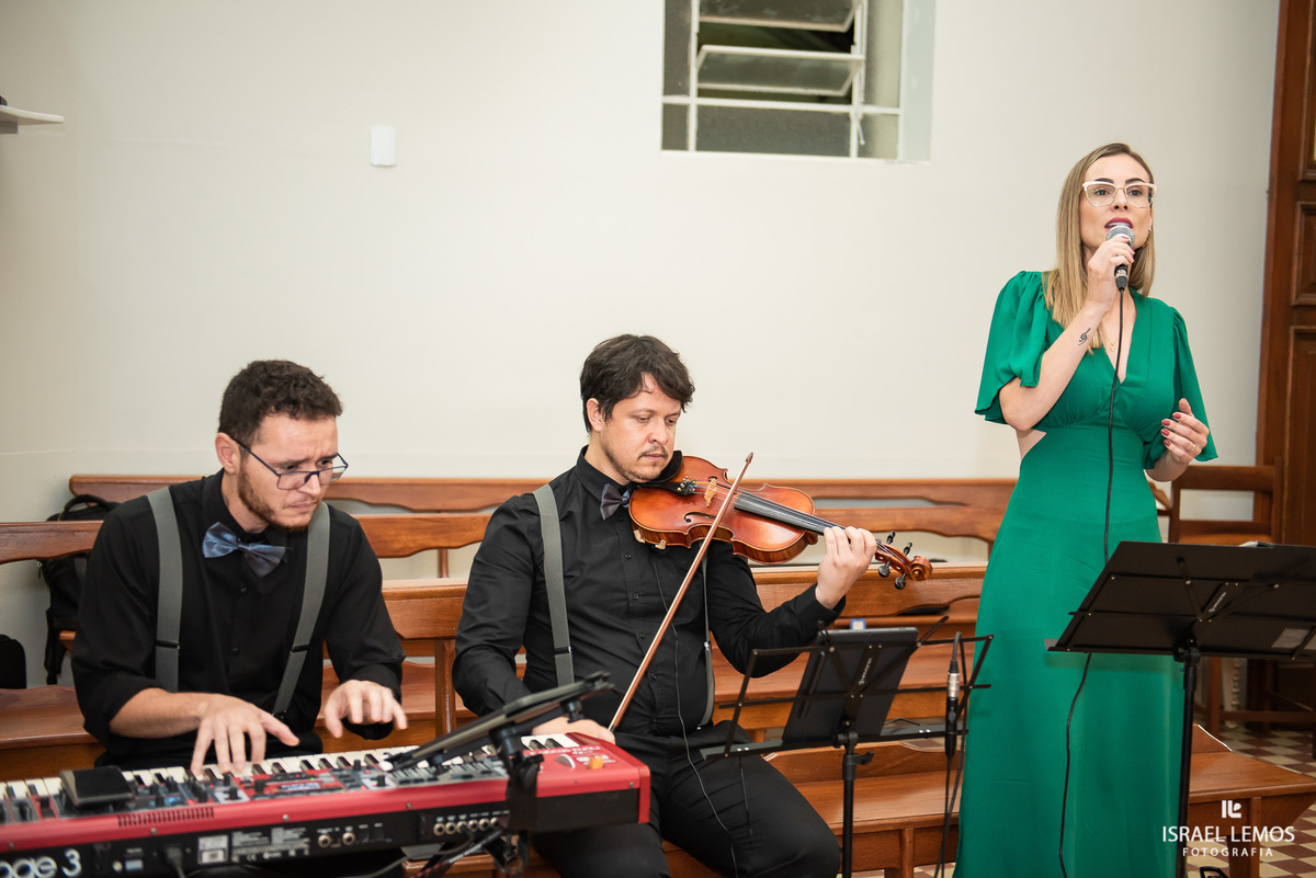 Fotografo de Casamento na cidade de curvelo com fotos lindas da cerimonia pelo fotografo ISrael lemos de curvelo